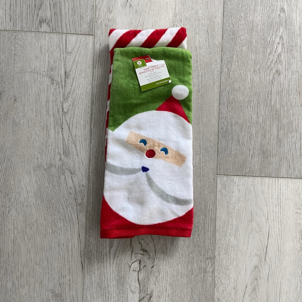 Christmas Bathroom Towels